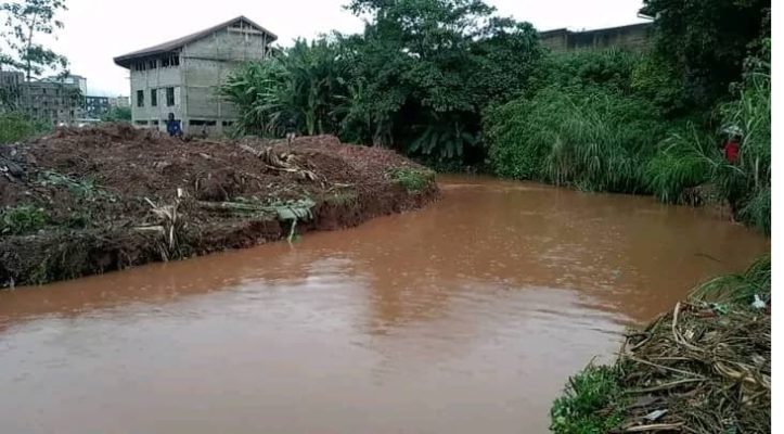 Lutte Contre Les Inondations : Le Mfoundi Fait Sa Toilette - Site Web ...